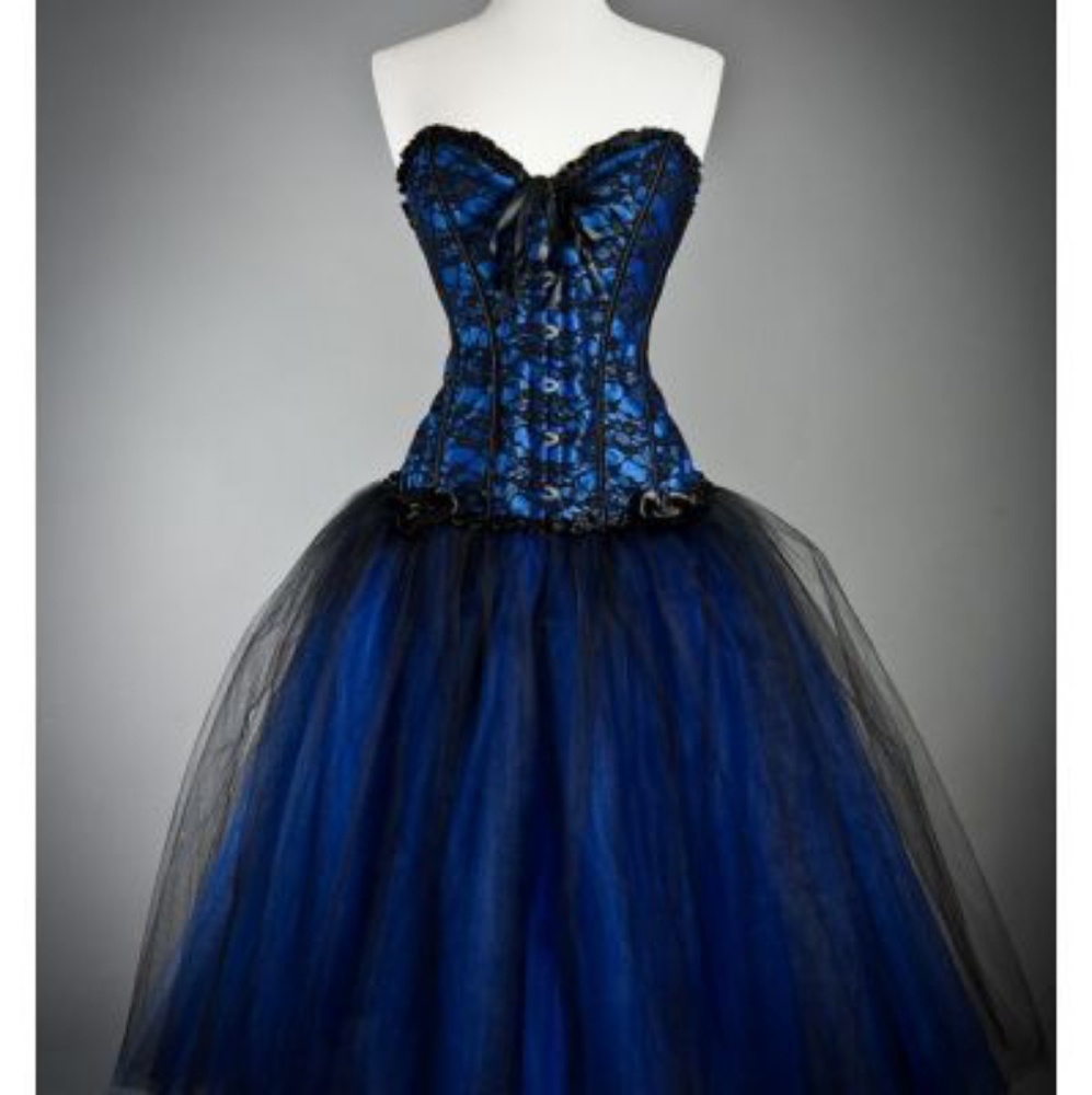 Victorian Gothic Prom Dress Corset Laceup Back